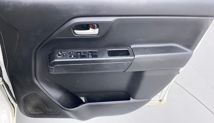 2019 Maruti New Wagon-R ZXI 1.2 AMT, Petrol, Automatic, 45,448 km, Driver Side Door Panels Control