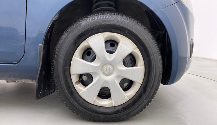 2011 Maruti Ritz VXI, Petrol, Manual, 84,118 km, Right Front Wheel