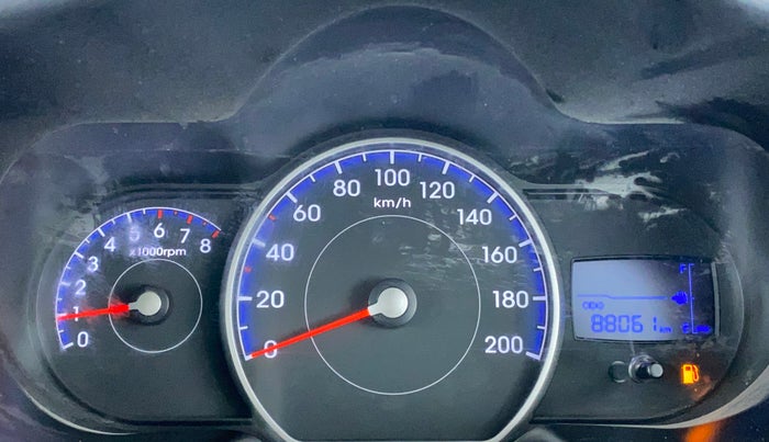 2016 Hyundai i10 MAGNA 1.1, Petrol, Manual, 88,061 km, Odometer Image