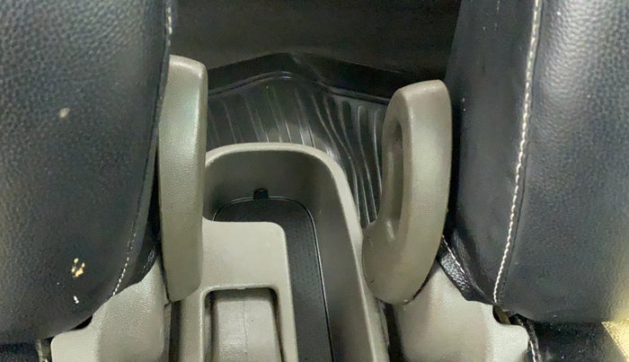 2016 Hyundai i10 MAGNA 1.1, Petrol, Manual, 88,061 km, Driver Side Adjustment Panel