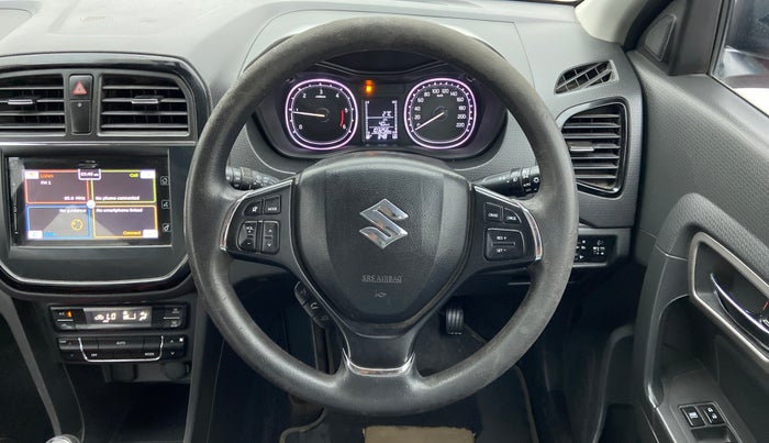 2017 Maruti Vitara Brezza ZDI PLUS DUAL TONE, Diesel, Manual, 1,03,256 km, Steering Wheel Close Up