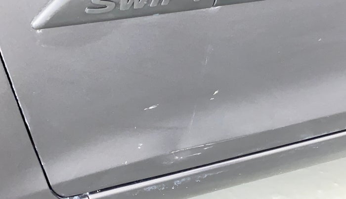 2016 Maruti Swift LXI D, Petrol, Manual, 5,634 km, Front passenger door - Slightly dented