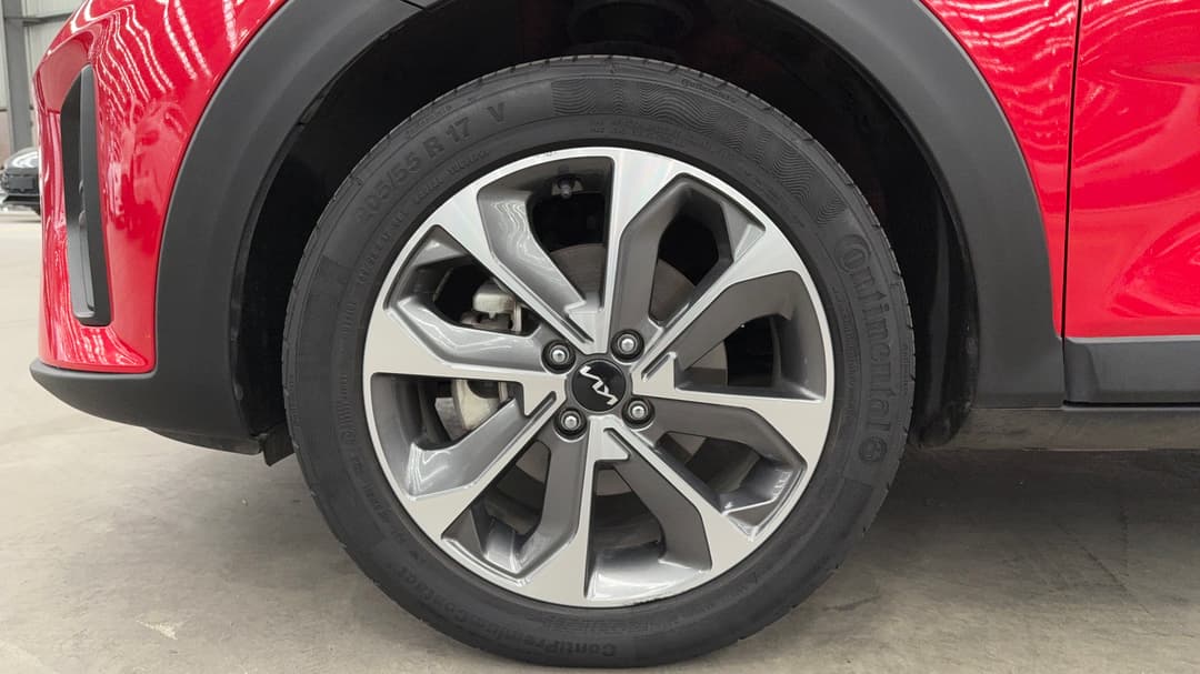 2023 Kia Stonic Sport, Automatic, 55827 km, Left Front Wheel