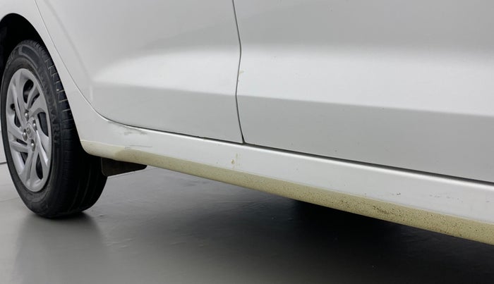 2021 Hyundai GRAND I10 NIOS MAGNA 1.2 AT, Petrol, Automatic, 52,180 km, Right running board - Minor scratches