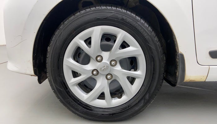2019 Hyundai Grand i10 MAGNA 1.2 KAPPA VTVT CNG, CNG, Manual, 46,392 km, Left Front Wheel