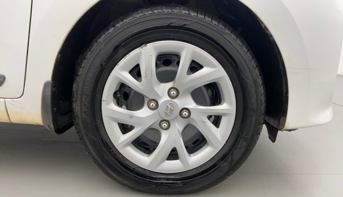 2019 Hyundai Grand i10 MAGNA 1.2 KAPPA VTVT CNG, CNG, Manual, 46,392 km, Right Front Wheel