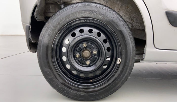 2011 Maruti Wagon R 1.0 VXI, Petrol, Manual, 69,747 km, Right Rear Wheel