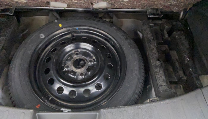 2011 Maruti Wagon R 1.0 VXI, Petrol, Manual, 69,747 km, Spare Tyre