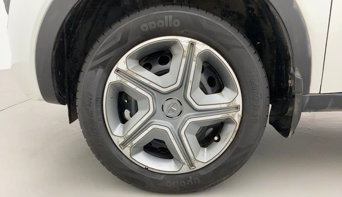2018 Tata NEXON XM PETROL, Petrol, Manual, 62,753 km, Left Front Wheel