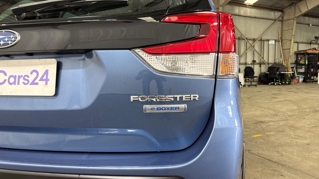 2022 Subaru Forester Hybrid S (AWD), Automatic, 74527 km, Badge (Boot Right Side)