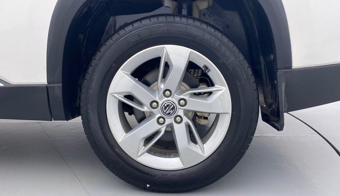 2021 MG HECTOR PLUS SUPER HYBRID 1.5 7STR, Petrol, Manual, 22,593 km, Left Rear Wheel