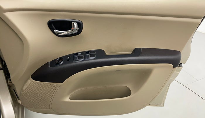 2011 Hyundai i10 MAGNA 1.2 KAPPA2, Petrol, Manual, 46,090 km, Driver Side Door Panels Control