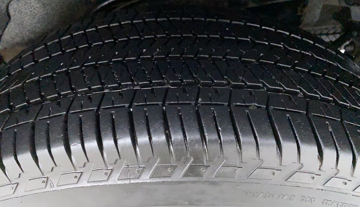 2013 Mahindra XUV500 W8 FWD, Diesel, Manual, 89,563 km, Left Rear Tyre Tread