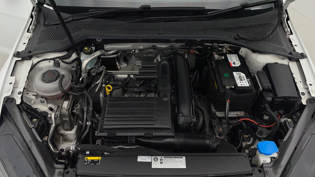 Open Bonnet (Engine)