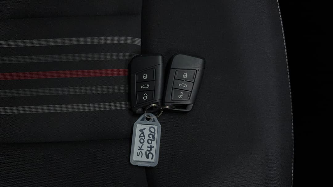 2022 SKODA Fabia 110tsi Monte Carlo Edition 150, Automatic, 42488 km, Key Close-up