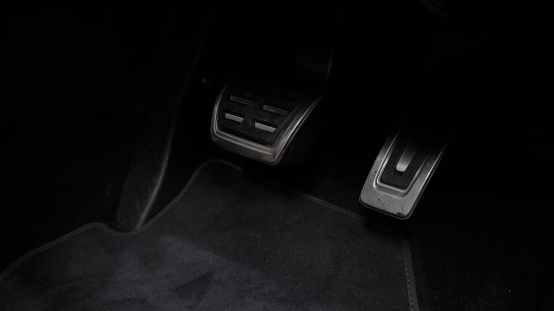 2022 SKODA Fabia 110tsi Monte Carlo Edition 150, Automatic, 42488 km, Pedals and Footmat