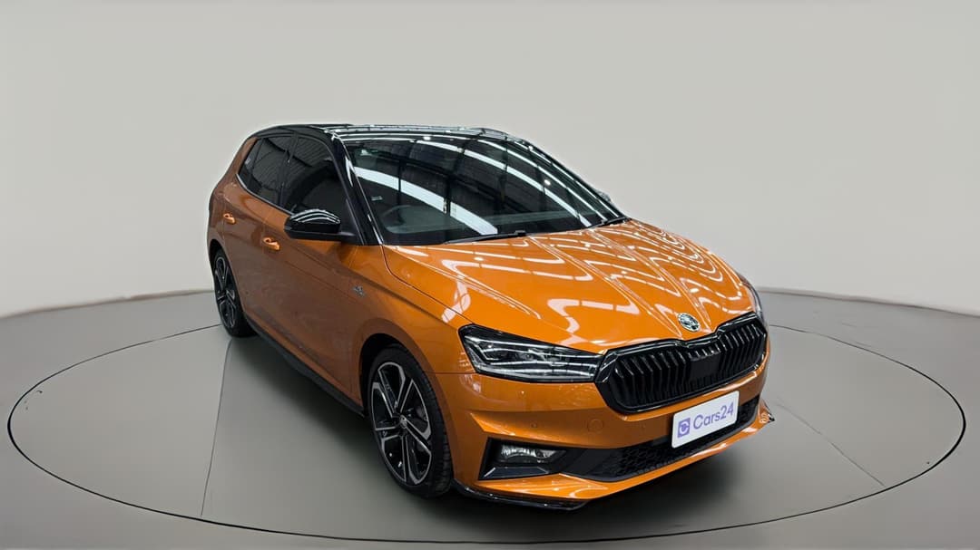 2022 SKODA Fabia 110tsi Monte Carlo Edition 150, Automatic, 42488 km, Right Front Diagonal (45- Degree) View