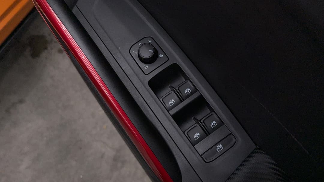 2022 SKODA Fabia 110tsi Monte Carlo Edition 150, Automatic, 42488 km, Drivers Side Door Panel Controls