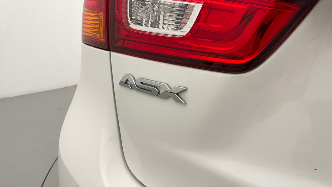 Badge (Boot Left Side)