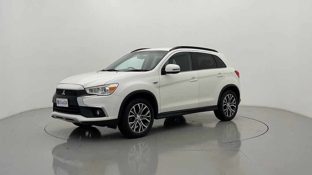 Left Front Diagonal (45- Degree) View