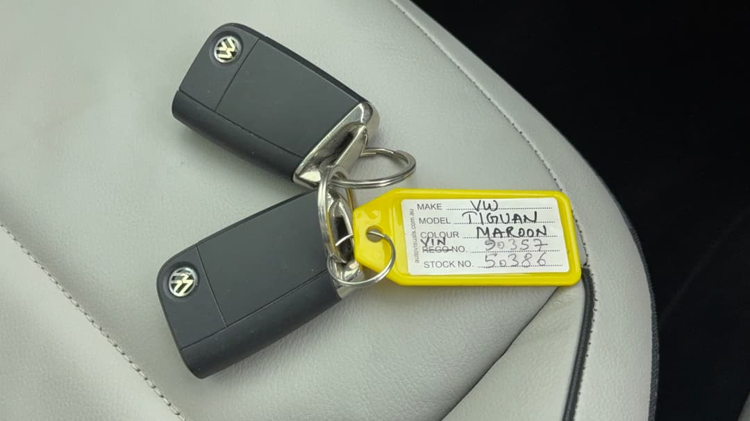 2018 Volkswagen Tiguan 162 Tsi Highline, Automatic, 118874 km, Key Close-up