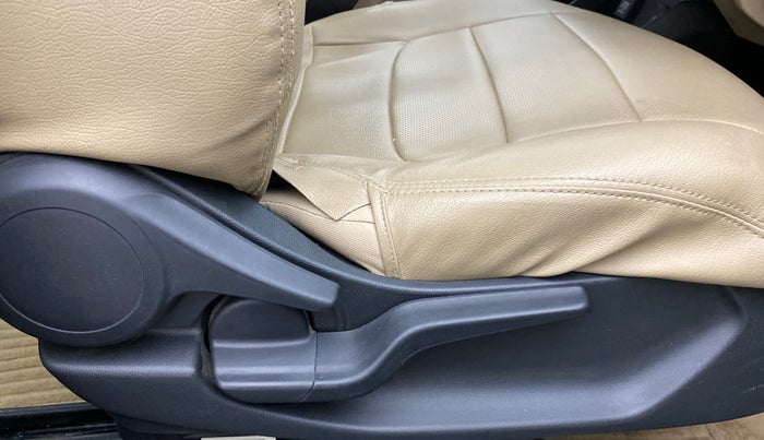 2018 Honda Amaze 1.2 SMT I VTEC, Petrol, Manual, 44,258 km, Driver Side Adjustment Panel