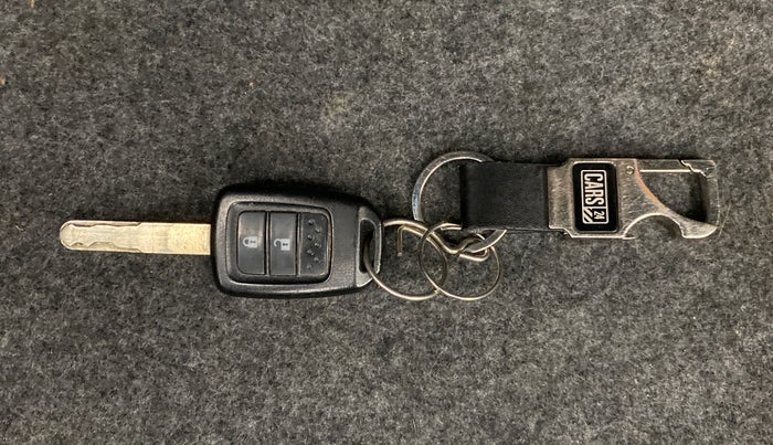 2018 Honda Amaze 1.2 SMT I VTEC, Petrol, Manual, 44,258 km, Key Close Up