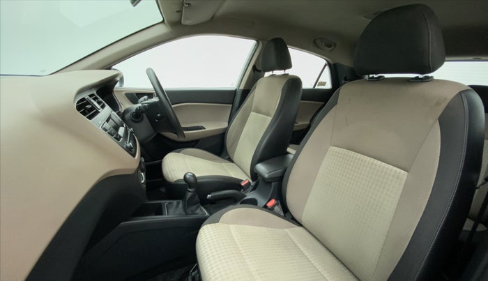 2018 Hyundai Elite i20 SPORTZ 1.2, Petrol, Manual, 42,448 km, Right Side Front Door Cabin