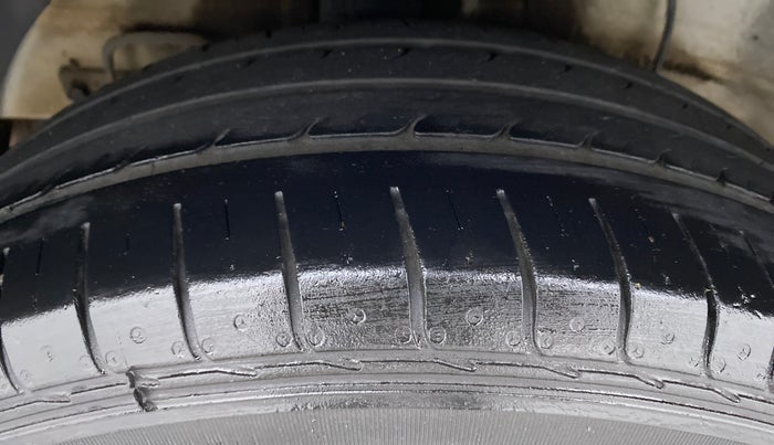 2018 Hyundai Elite i20 SPORTZ 1.2, Petrol, Manual, 42,448 km, Right Rear Tyre Tread