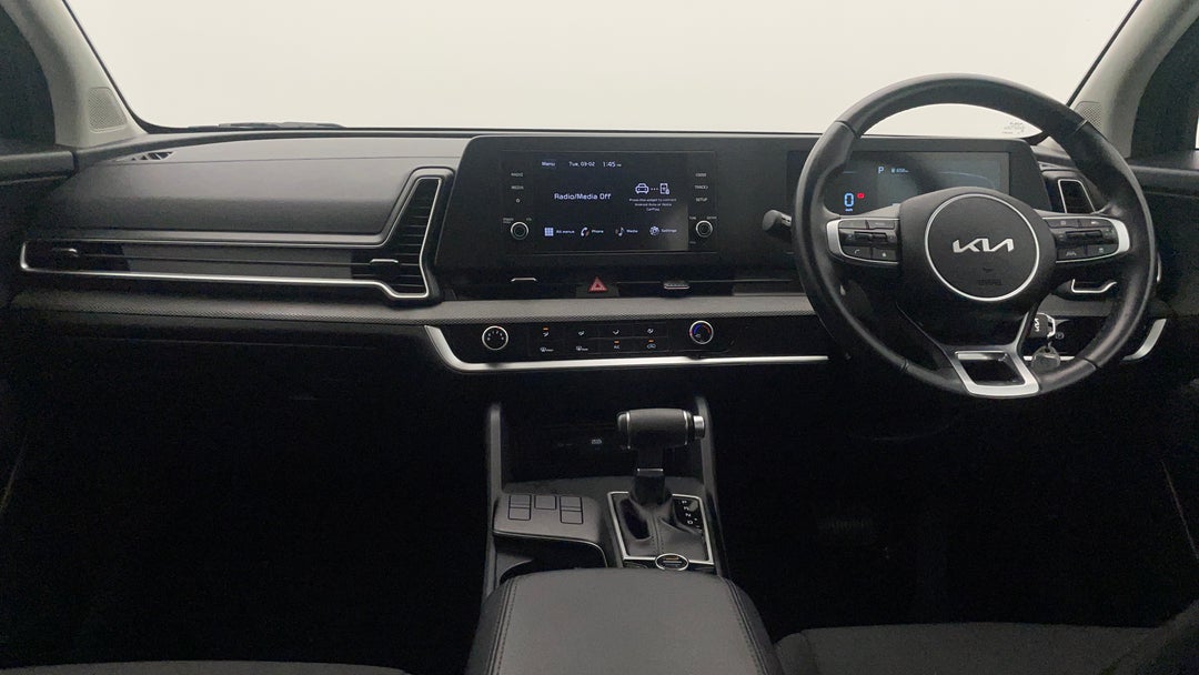 2024 Kia Sportage S (awd), Automatic, 46936 km, Dashboard View