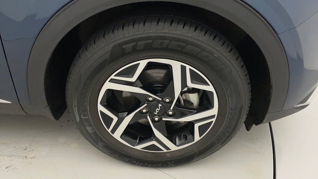 2024 Kia Sportage S (awd), Automatic, 46936 km, Right Front Wheel