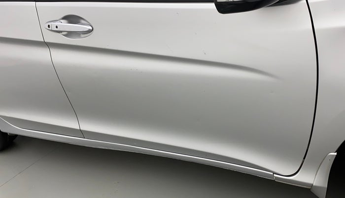 2017 Honda City 1.5L I-VTEC VX, Petrol, Manual, 76,709 km, Driver-side door - Slightly dented