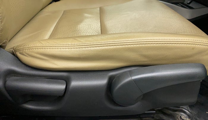 2017 Honda City 1.5L I-VTEC VX, Petrol, Manual, 76,562 km, Driver Side Adjustment Panel