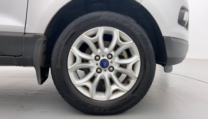 2017 Ford Ecosport 1.5 TITANIUM TI VCT, Petrol, Manual, 25,377 km, Right Front Wheel
