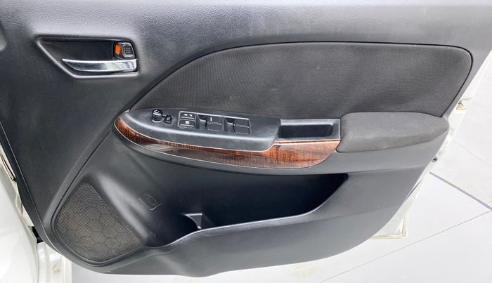 2017 Maruti Baleno RS 1.0 PETROL, Petrol, Manual, 84,228 km, Driver Side Door Panels Control