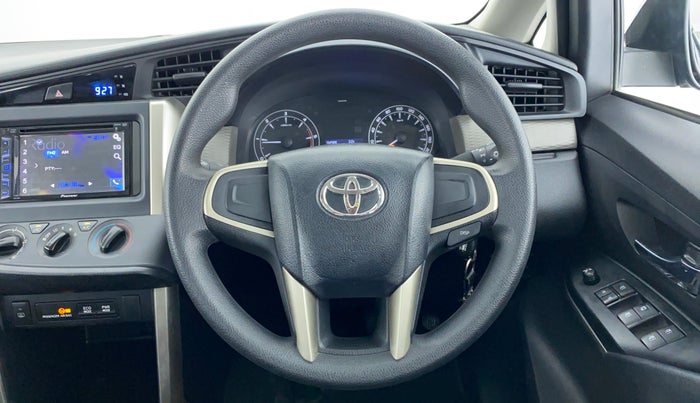 2016 Toyota Innova Crysta 2.4 GX 7 STR, Diesel, Manual, 26,183 km, Steering Wheel Close Up