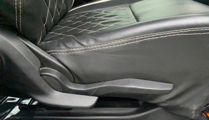 2019 Toyota Glanza V CVT, Petrol, Automatic, 27,730 km, Driver Side Adjustment Panel