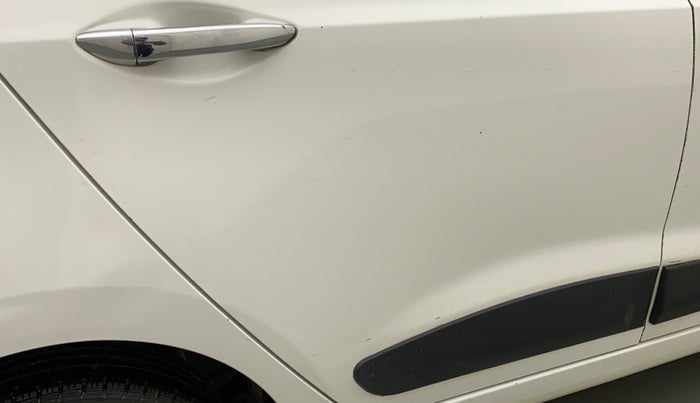 2016 Hyundai Grand i10 ASTA 1.2 KAPPA VTVT, Petrol, Manual, 72,561 km, Right rear door - Slightly dented