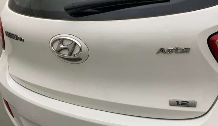 2016 Hyundai Grand i10 ASTA 1.2 KAPPA VTVT, Petrol, Manual, 72,561 km, Dicky (Boot door) - Slightly dented