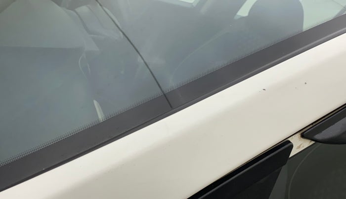 2016 Hyundai Grand i10 ASTA 1.2 KAPPA VTVT, Petrol, Manual, 72,561 km, Left A pillar - Minor scratches
