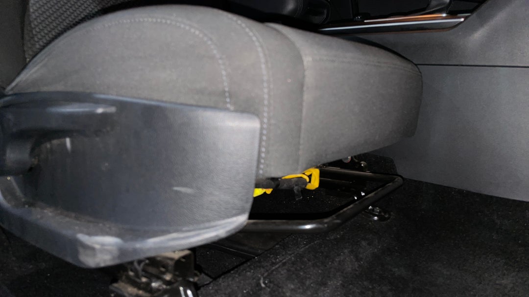 2024 Kia Sportage S (FWD), Automatic, 43588 km, Drivers Side Adjustment Panel