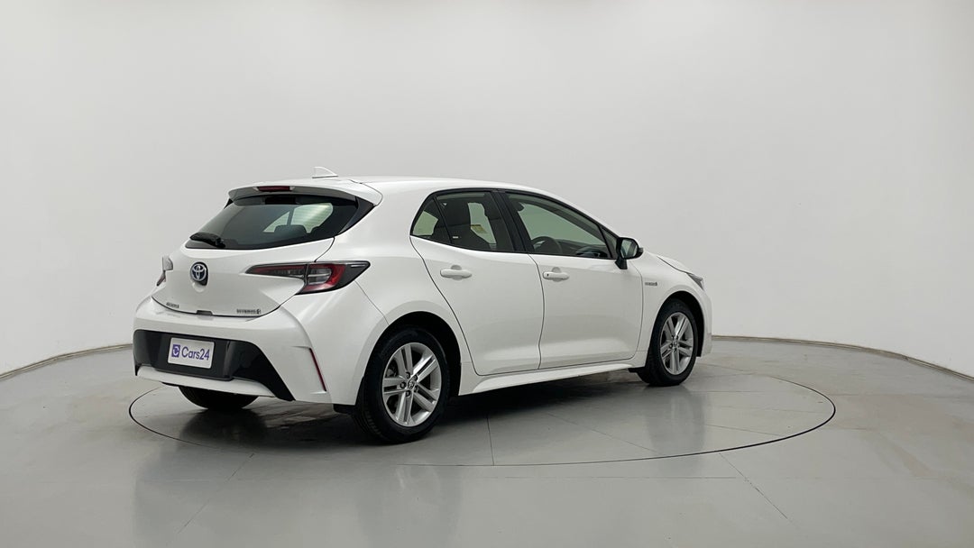 Right Back Diagonal (45- Degree) View