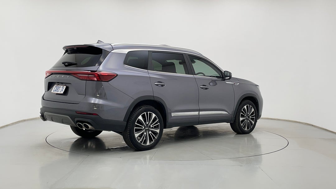 Right Back Diagonal (45- Degree) View