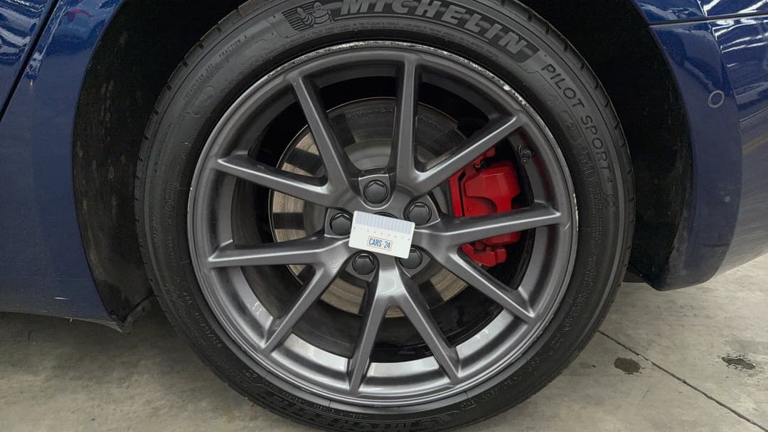 2022 Tesla Model 3 Rear-wheel Drive, Automatic, 66791 km, Wheels Rim Rear LHS Gutter Rash