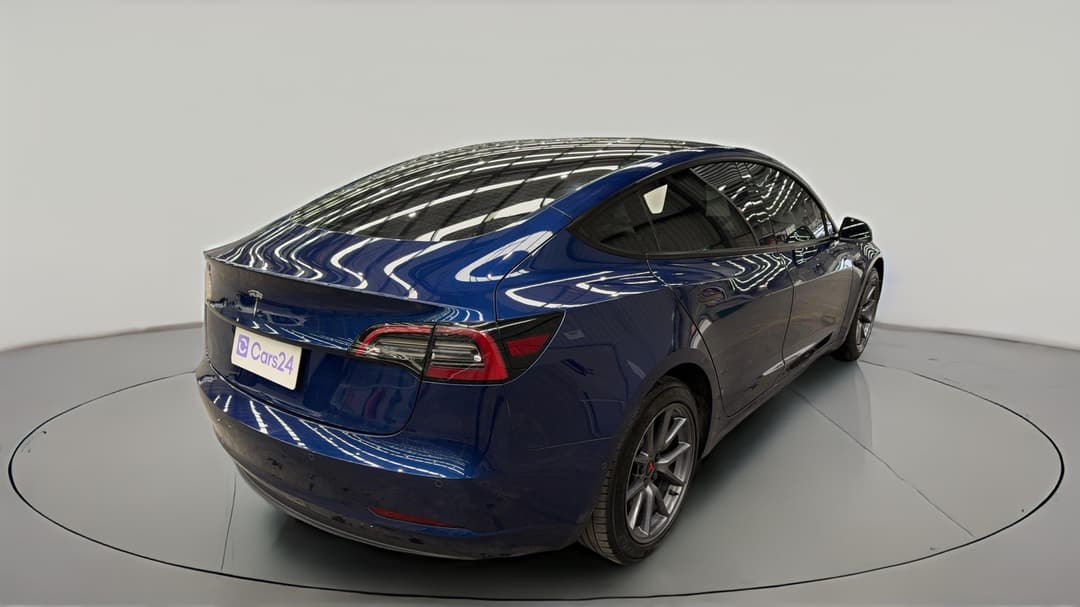 2022 Tesla Model 3 Rear-wheel Drive, Automatic, 66791 km, Right Back Diagonal (45- Degree) View