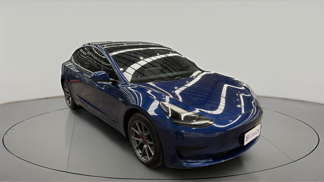 2022 Tesla Model 3 Rear-wheel Drive, Automatic, 66791 km, Right Front Diagonal (45- Degree) View