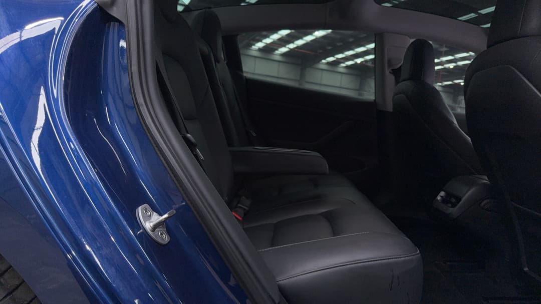 2022 Tesla Model 3 Rear-wheel Drive, Automatic, 66791 km, Right Side Rear Door Cabin View