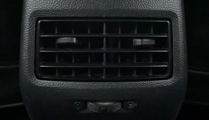2017 Hyundai Elite i20 ASTA 1.4 CRDI, Diesel, Manual, 59,091 km, Rear AC Vents