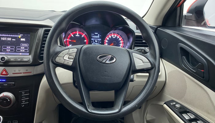 2019 Mahindra XUV300 1.5 W6 MT, Diesel, Manual, 37,875 km, Steering Wheel Close Up
