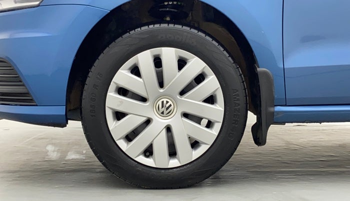 2017 Volkswagen Ameo COMFORTLINE 1.2, Petrol, Manual, 27,789 km, Left Front Wheel